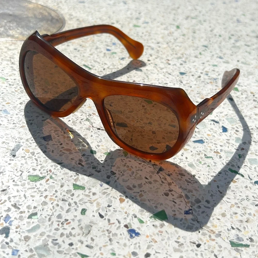 Port Tanger Oversized Soledad Acetate in Tortoise w/ Amber lens - Picture 1 of 8